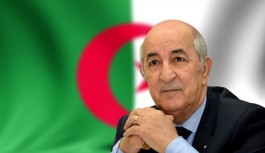 الرئيس الجزائري يحذر من اي عدوان على بلاده