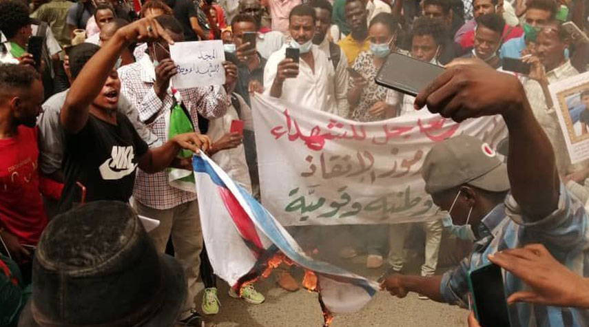 السودان... إحراق العلم الإسرائيلي في مسيرات في الخرطوم