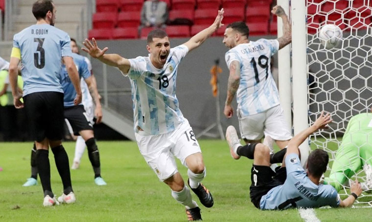 الأرجنتين تحقق فوزاً صعباً على أوروجواي في كوبا أمريكا