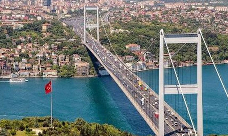 تركيا ترفع القيود المفروضة بسبب جائحة كورونا