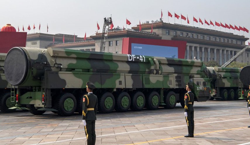 الصين تبني 119 صومعة إطلاق صواريخ باليستية 