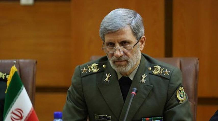 وزير الدفاع: الابداعات الدفاعية تشكل العنصر الاساس لاقتدار ايران