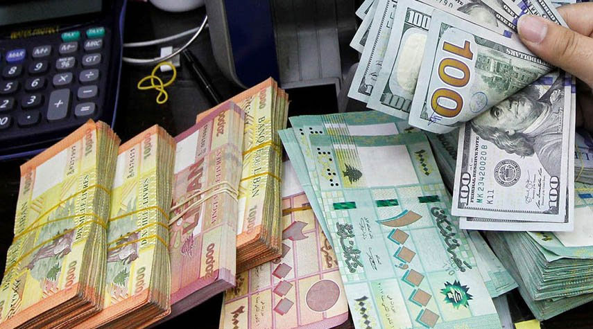 الدولار يواصل ارتفاعه إلى نحو غير مسبوق أمام الليرة اللبنانية