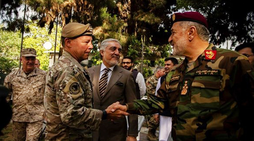  أفغانستان... قائد القوات الأميركية والأطلسية يسلم مهامه