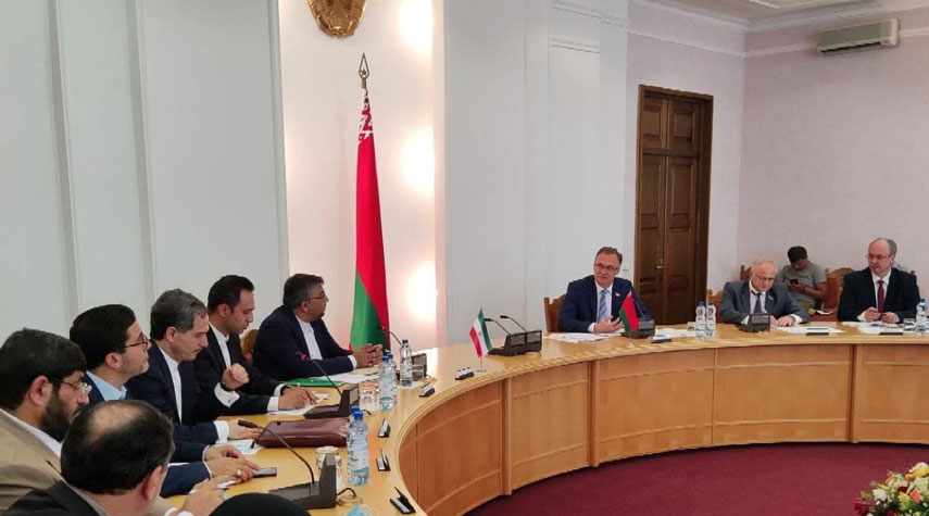 محادثات بين رئيسي مجموعتي الصداقة البرلمانية الايرانية - البيلاروسية