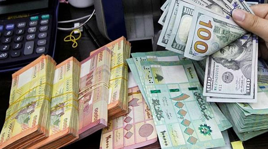 الدولار يلامس عتبة الـ 20 الف ليرة في لبنان