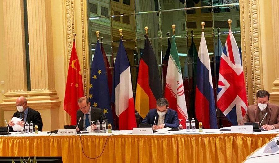 الاتحاد الأوروبي : إيران لن تعود لمحادثات فيينا حتى بدء رئاسة رئيسي