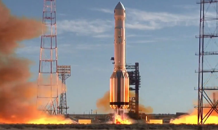 إطلاق صاروخ "بروتون" من مختبر "ناؤوكا" الروسي إلى المحطة الفضائية الدولية