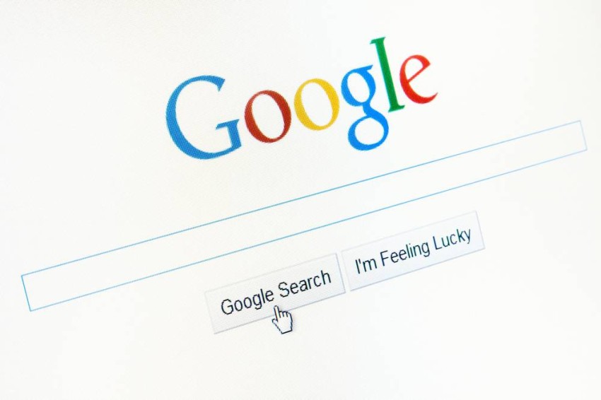 غوغل يبدأ في إبلاغ مستخدميه بأسباب عثوره على النتائج في عمليات البحث