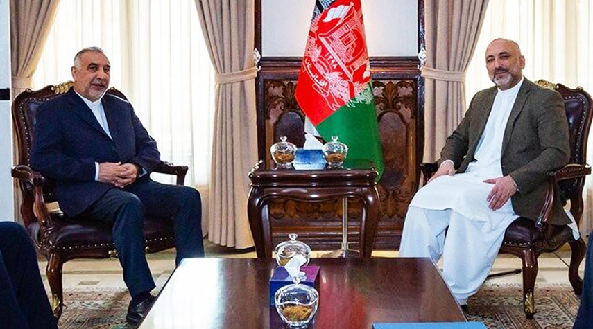 وزير الخارجية الأفغاني يشيد بموقف إيران من عملية السلام