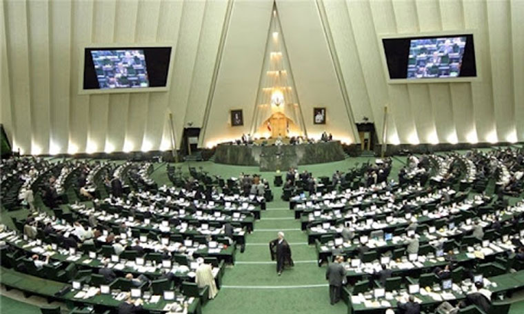 ايران..الطاقة الذرية تقدم تقريراً للبرلمان حول تطبيق المبادرة الاستراتيجية
