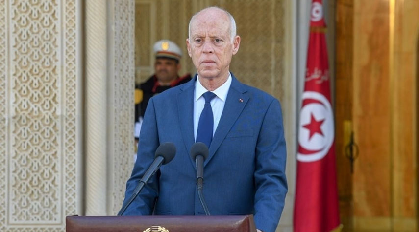 الرئيس التونسي يعفي مساعد وزير الخارجية