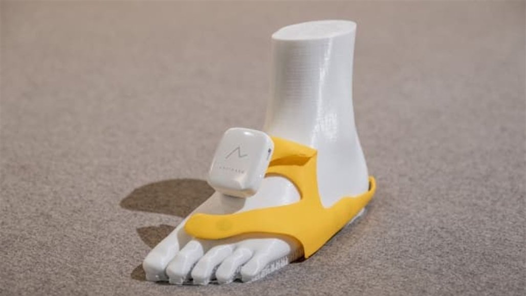 ابتكار حذاء ذكي لمساعدة المكفوفين على المشي بأمان