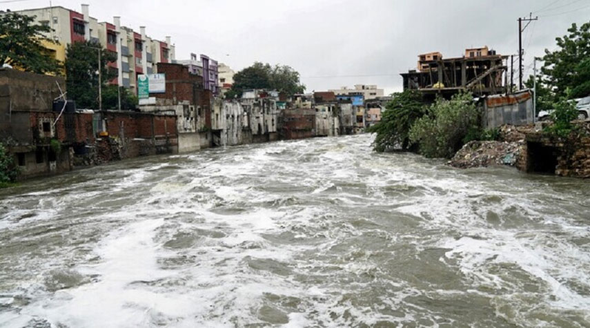 حصيلة ضحايا الفيضانات في الهند ترتفع إلى 23