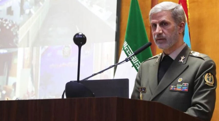 العميد حاتمي: التقدم الدفاعي الايراني شوكة في عين الأعداء