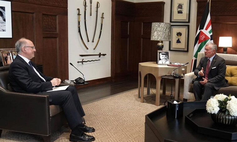 ملك الأردن يتسلم رسالة خطية من رئيس الحكومة العراقية