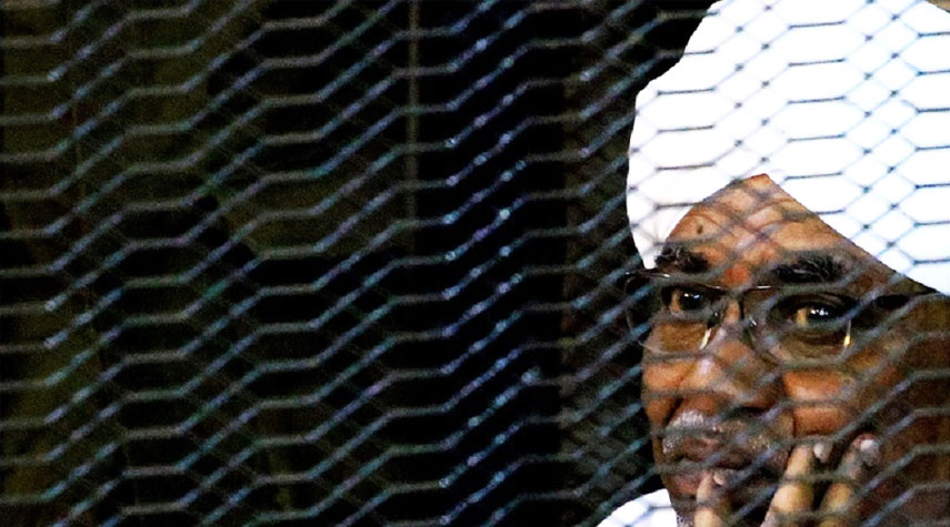 السودان يسلم البشير ومطلوبين في ملف دارفور للجنائية الدولية