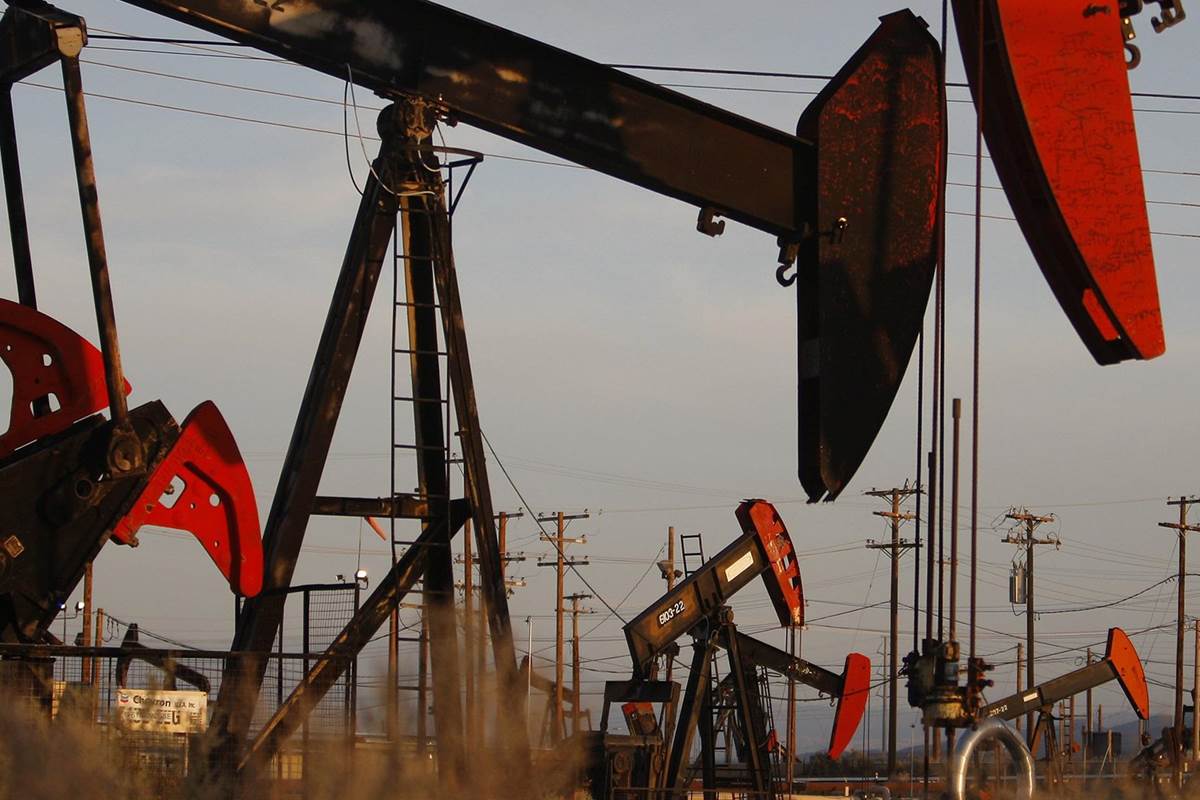 انخفاض أسعار النفط بعد طلب واشنطن "أوبك+" بزيادة الإنتاج