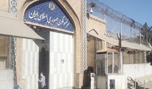 إغلاق مؤقت للقنصلية الإيرانية في مزار الشريف