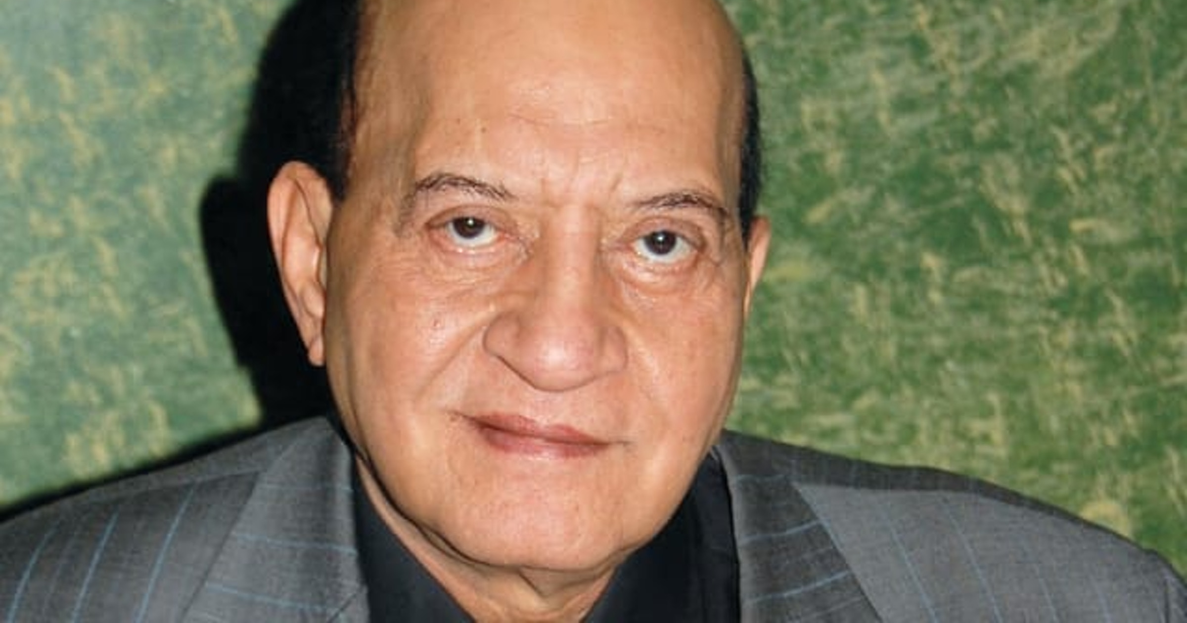 كاتب مصري شهير عن عمر يناهز 81 عاما في ذمة الله