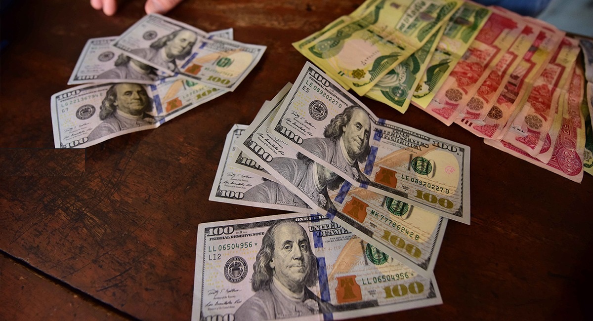 هبوط أسعار صرف الدولار في الأسواق العراقية