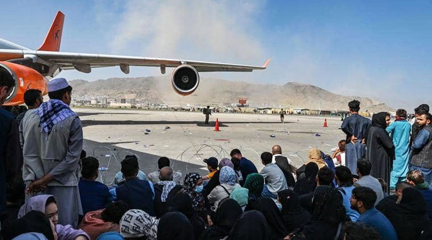 الامريكان يحذرون من "تهديد محدد وموثوق" قرب مطار كابول