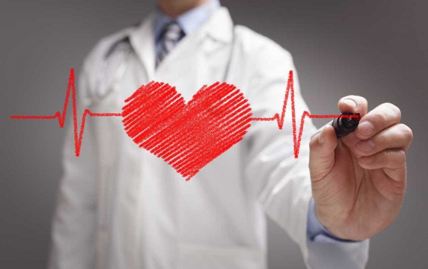 اكتشاف طبي جديد ينقذ آلاف المصابين بالنوبات القلبية