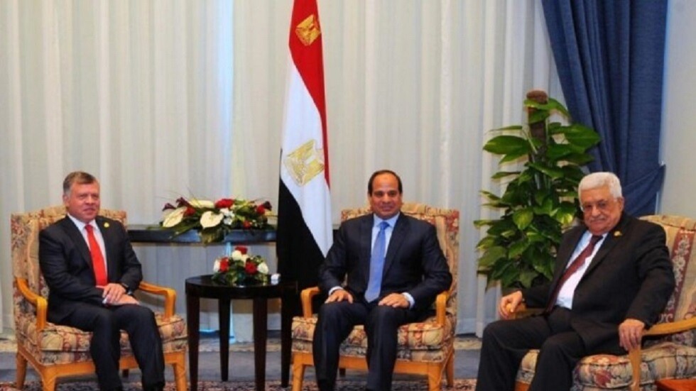 الهدنة والتسوية يتصدران أعمال القمة المصرية الفلسطينية الأردنية