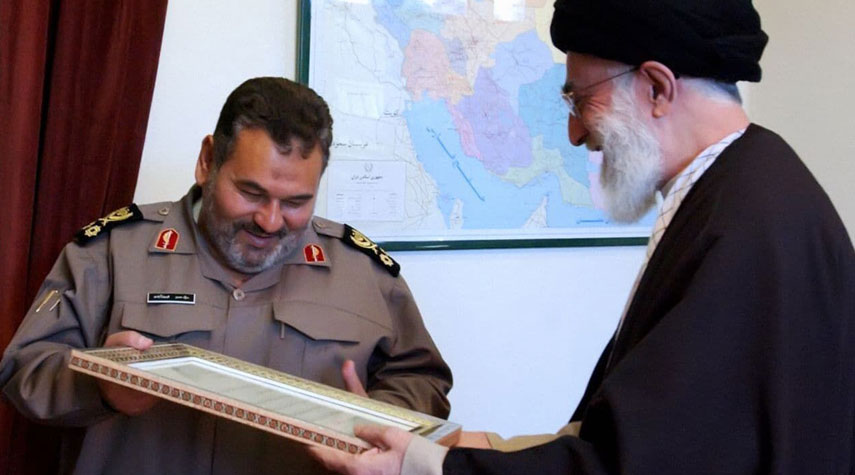قائد الثورة الاسلامية يعزي بوفاة اللواء فيروزآبادي