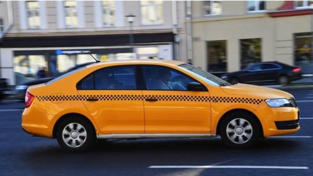 أول عاصمة أوروبية تشغل سيارات أجرة "بدون سائق"