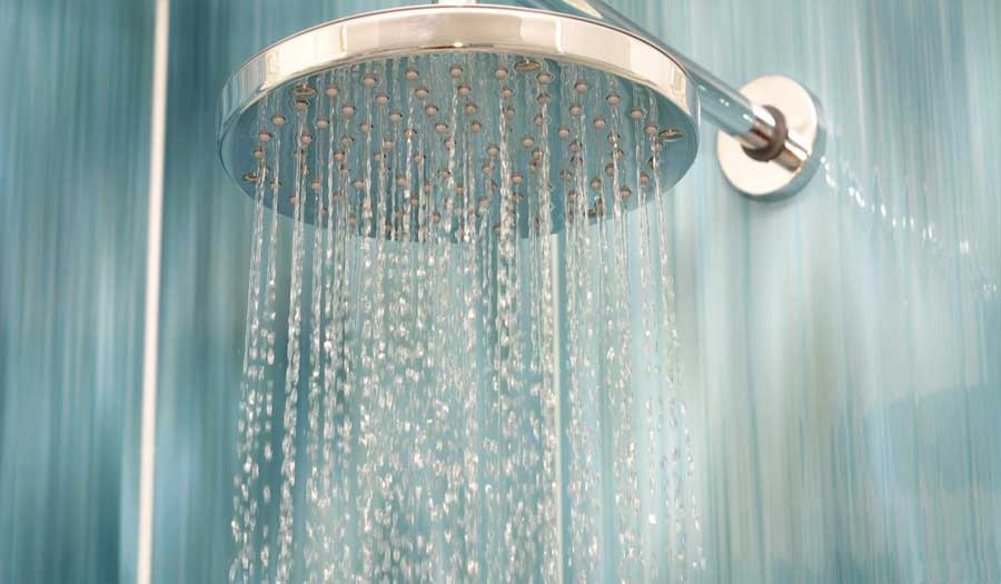 كيفية استحمامك قد تتسبب في ضرر بصحة الدماغ والقلب