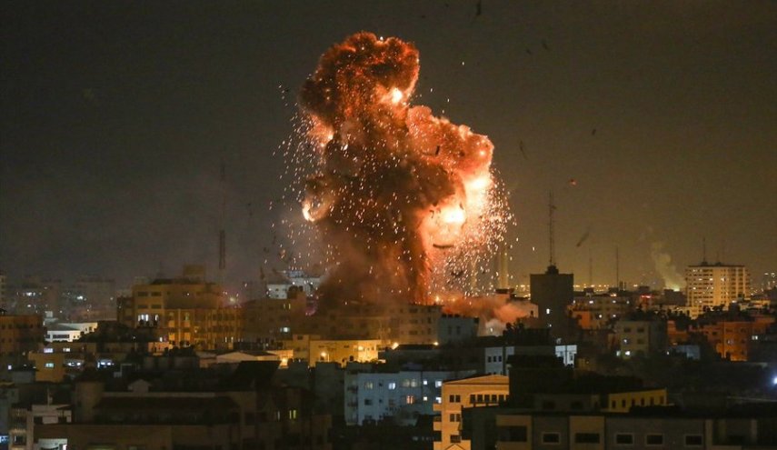 الإحتلال يشن غارات جوية على غزة