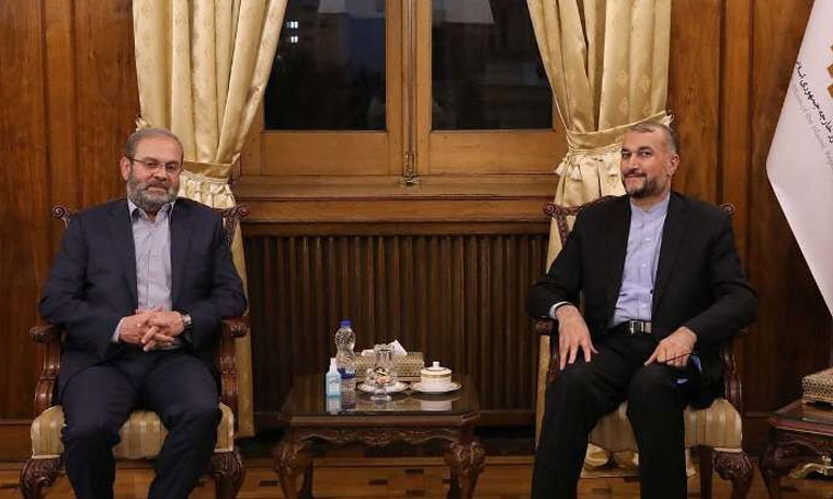 وزير الخارجية الايراني يؤكد على تنمية العلاقات مع لبنان