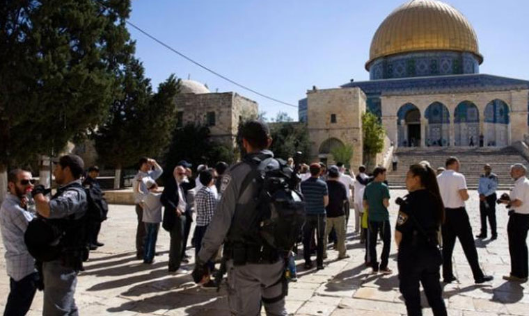 أكثر من 500 مستوطن يهودي يقتحمون المسجد الأقصى