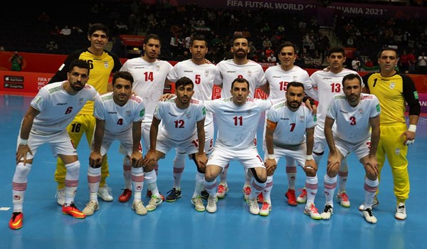 الاتحاد الإيراني يمنح مكافأة مالية للاعبين بعد فوزهم على أميركا