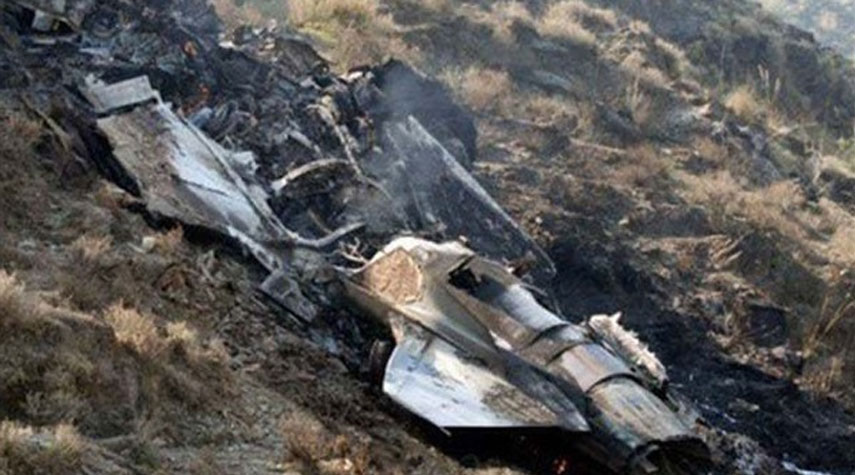 مقتل طيار بتحطم طائرة تدريب لسلاح الجو الباكستاني