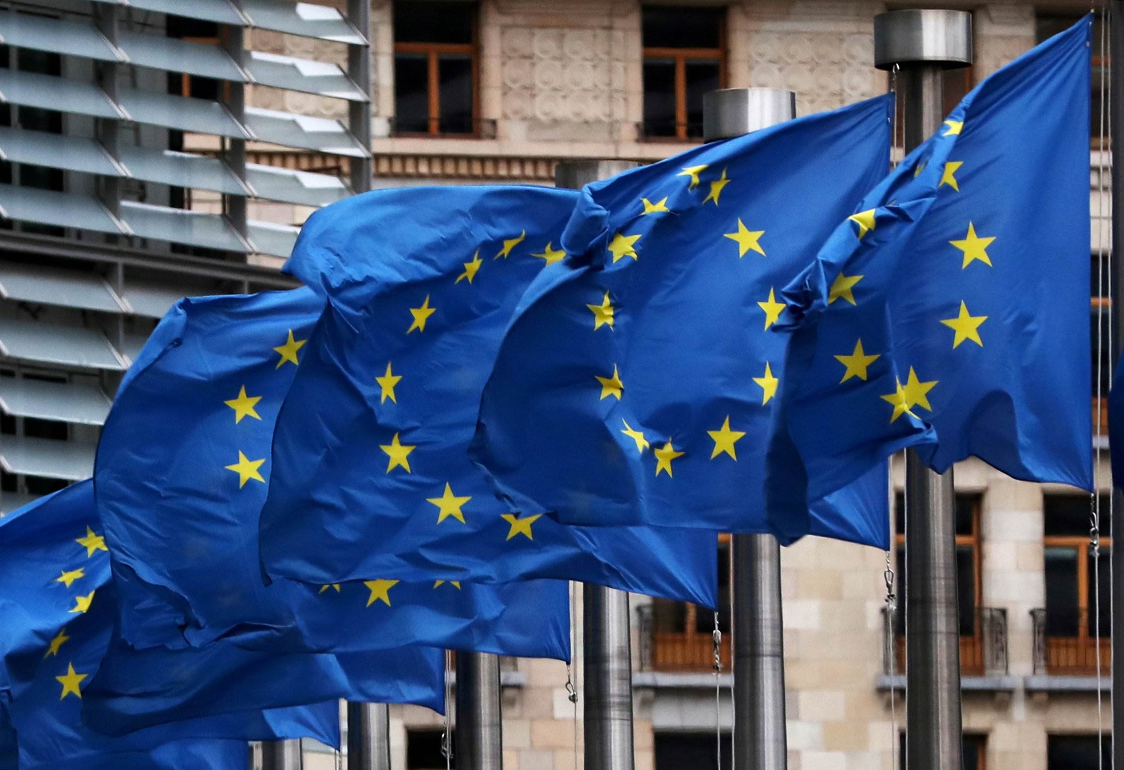 الاتحاد الأوروبي يدعو إلى وقف فوري لأعمال التصعيد في شمال كوسوفو