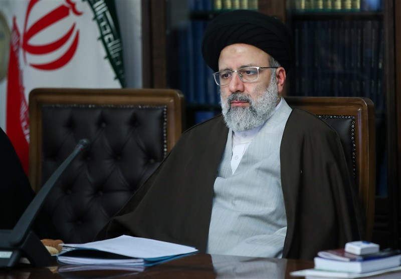 الرئيس الايراني يؤكد على رفض الغطرسة الدولية