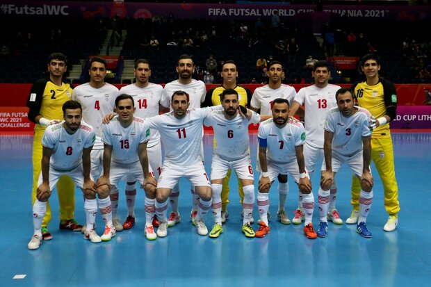 إيران تواجه كازاخستان بطموح قبل النهائي في مونديال كرة الصالات 