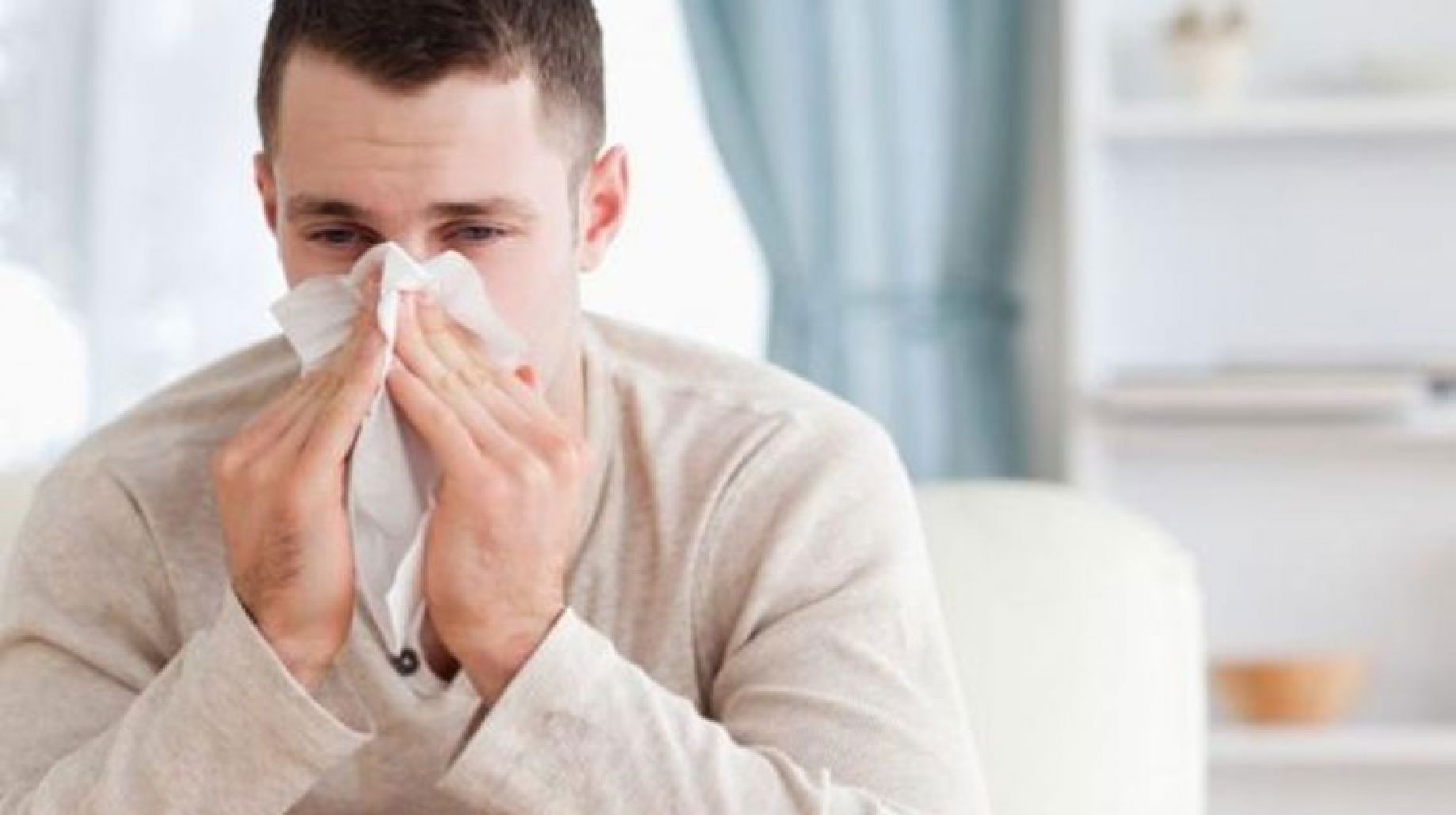 هل هناك "اختلاف جذري" بين كورونا والإنفلونزا؟