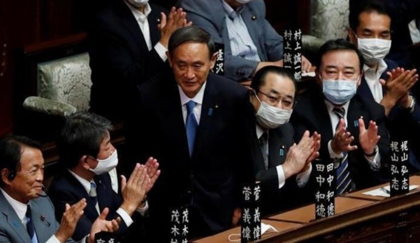 استقالة الحكومة اليابانية بالكامل
