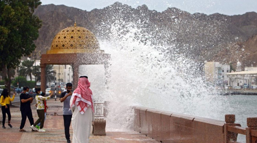 الإعصار "شاهين".. تسجيل 7 حالات وفاة جديدة في سلطنة عمان