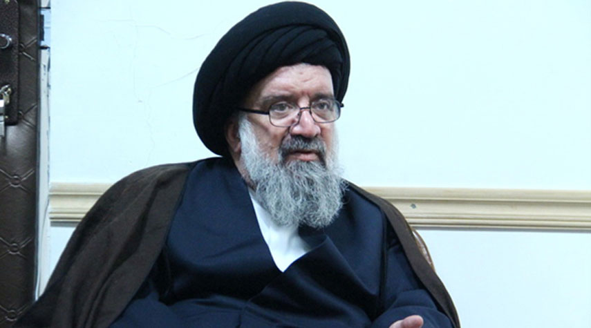 آية الله خاتمي: سياسة ايران ليست هجومية لكنها سترد بقوة على أدنى اعتداء