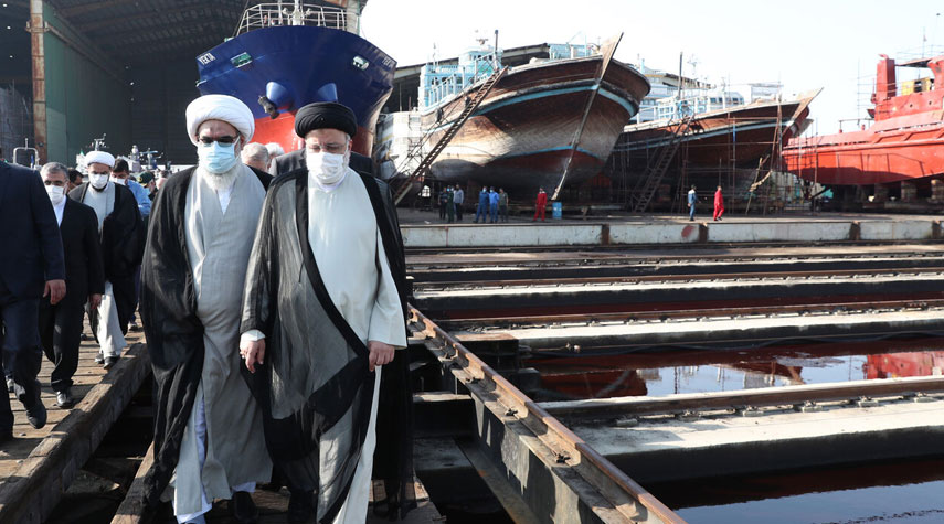 الرئيس الإيراني يؤكد دعم الحكومة لتوطين صناعة السفن