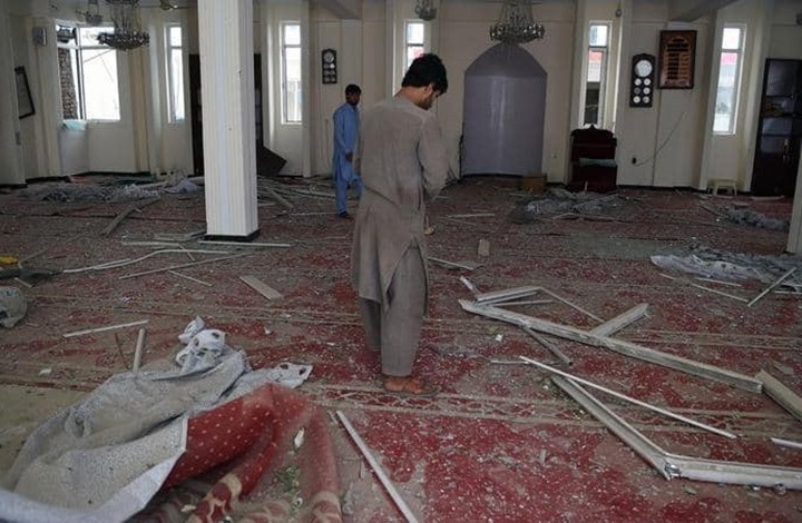أرتفاع حصيلة ضحايا تفجير مسجد افغانستان وداعش تتبنى الهجوم 