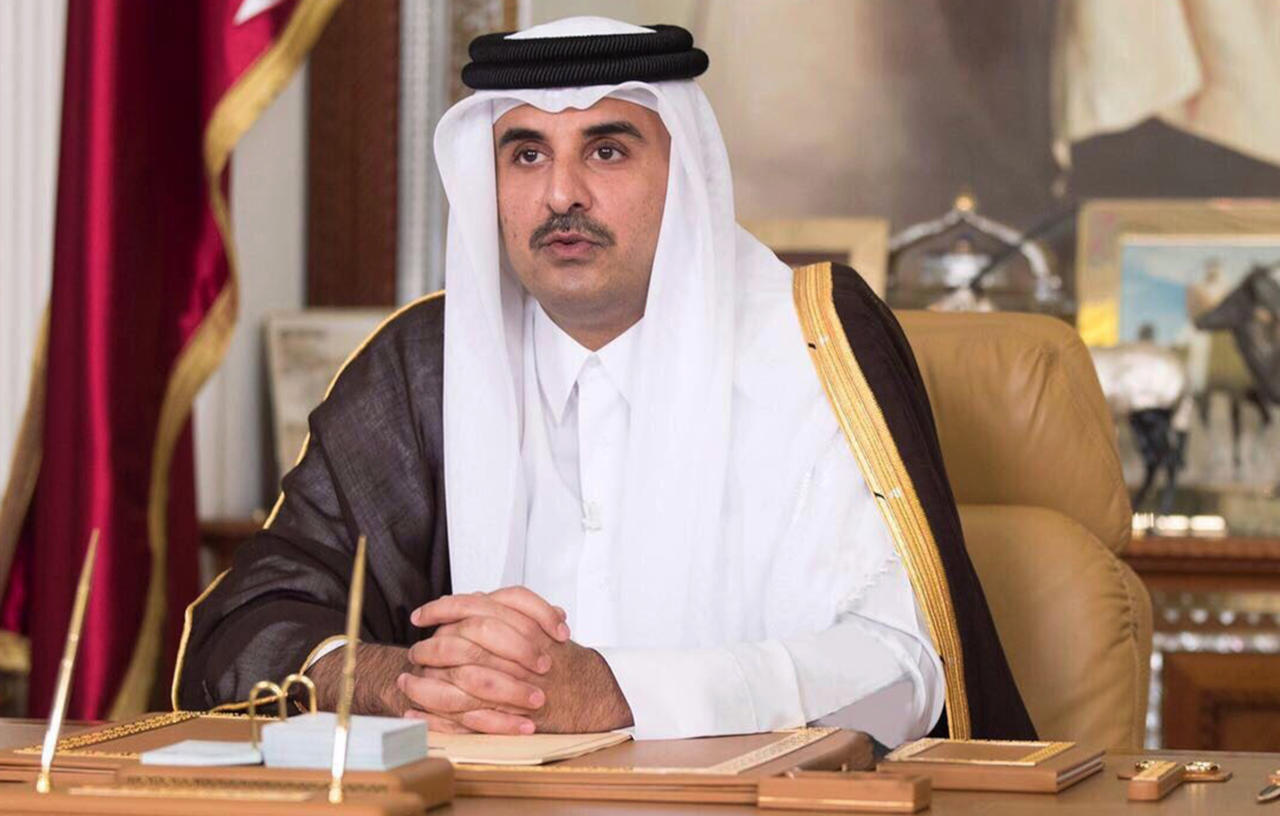 أمير قطر يعين امرأتين في مجلس الشورى