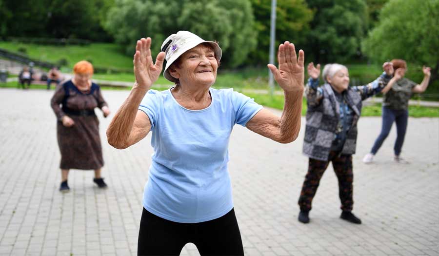 باحثون: كشف سر الوصول إلى "سن 90 وما فوق"!