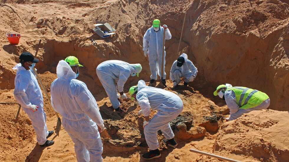 ليبيا... مقبرة جماعية بمكب نفايات في ترهونة