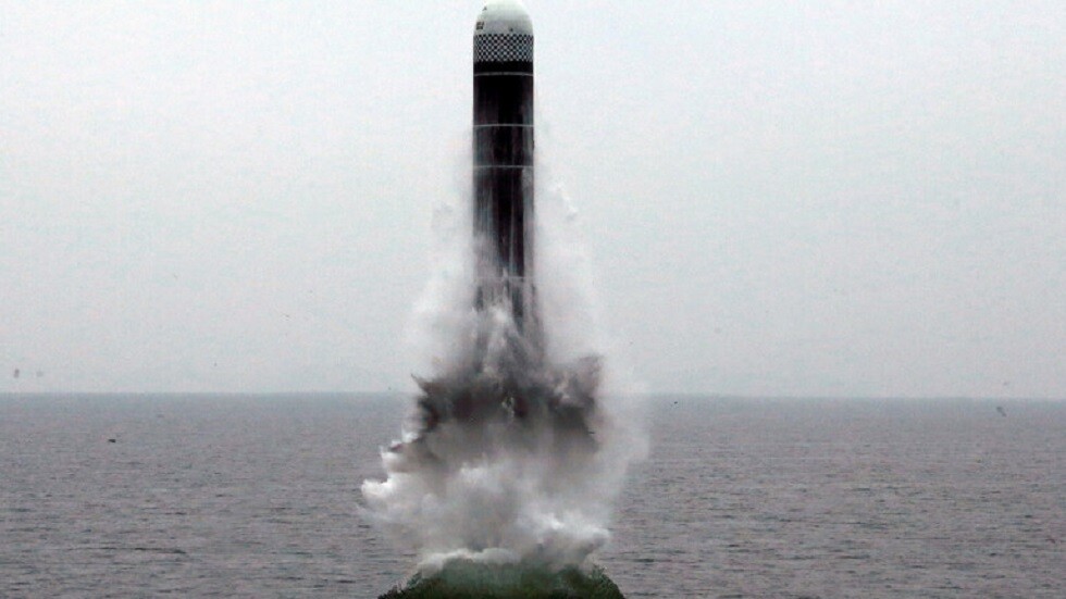 كوريا الشمالية تعلن عن اختبار ناجح لصاروخ باليستي