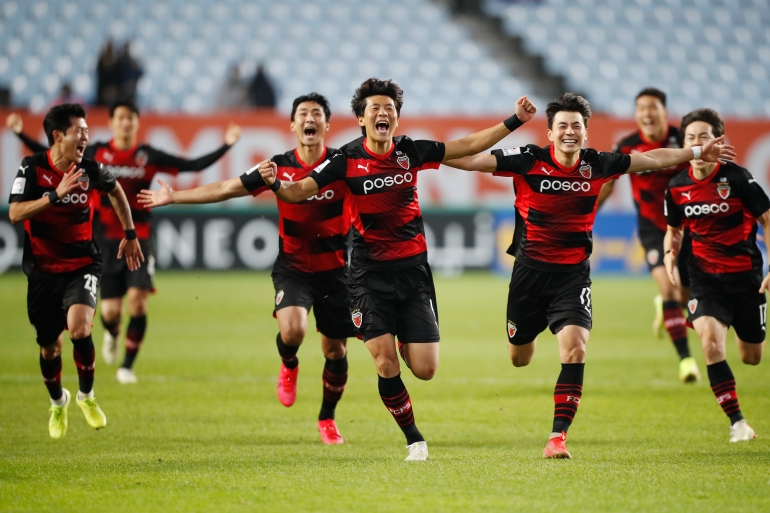 بوهانغ الكوري الجنوبي في مواجهة الهلال في نهائي دوري أبطال آسيا